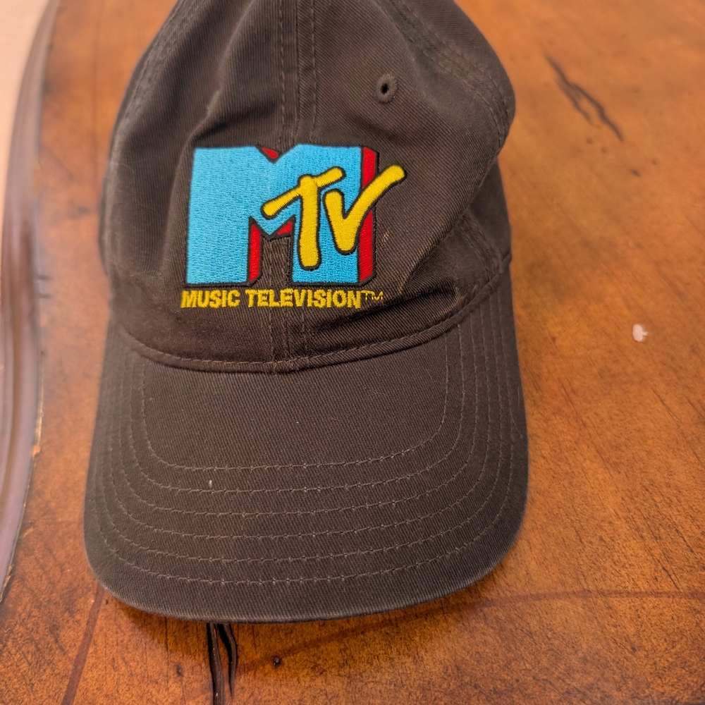 NEW - MTV Hat NEW